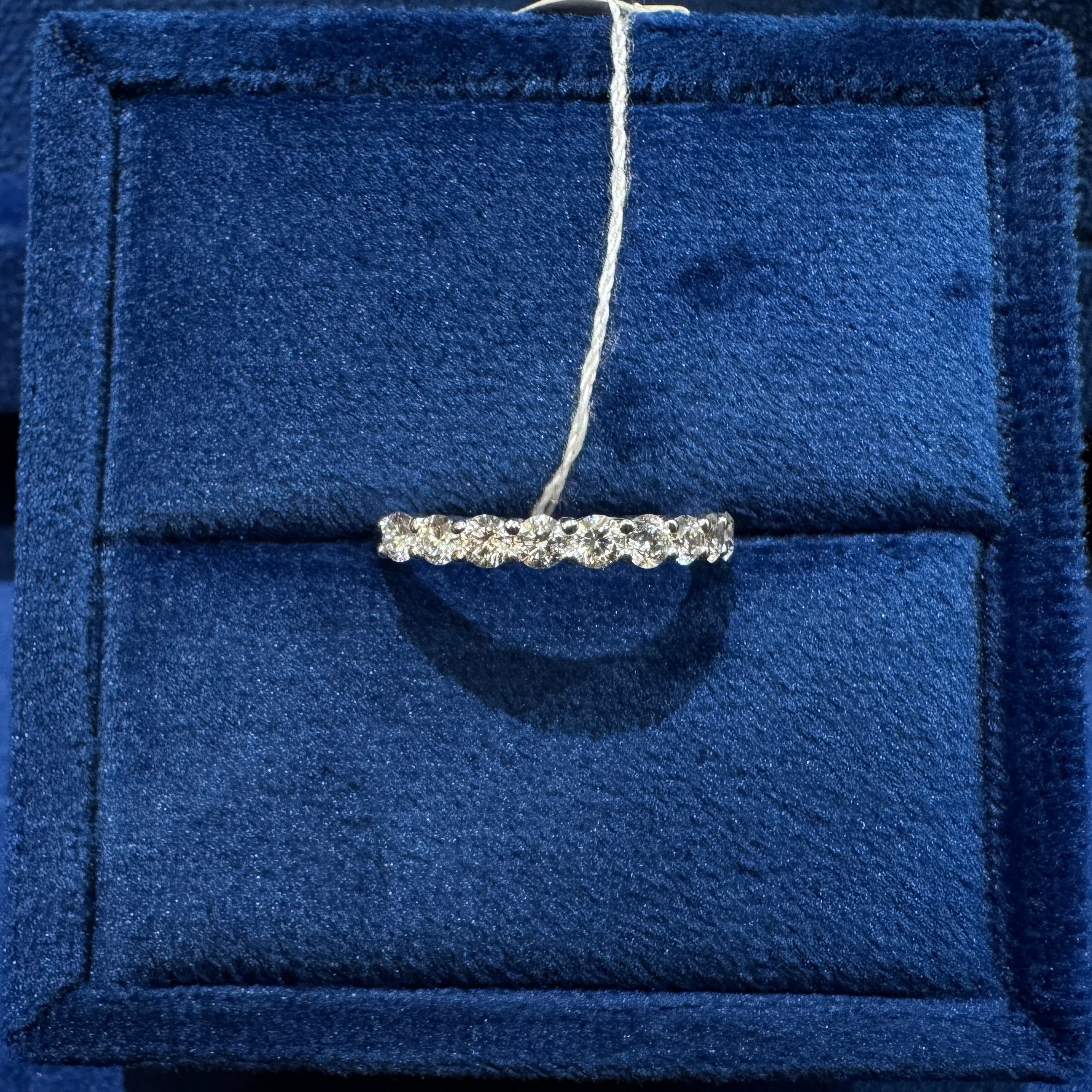 Half Eternity Ring Classic 4 Prongs (@0.05ct)
