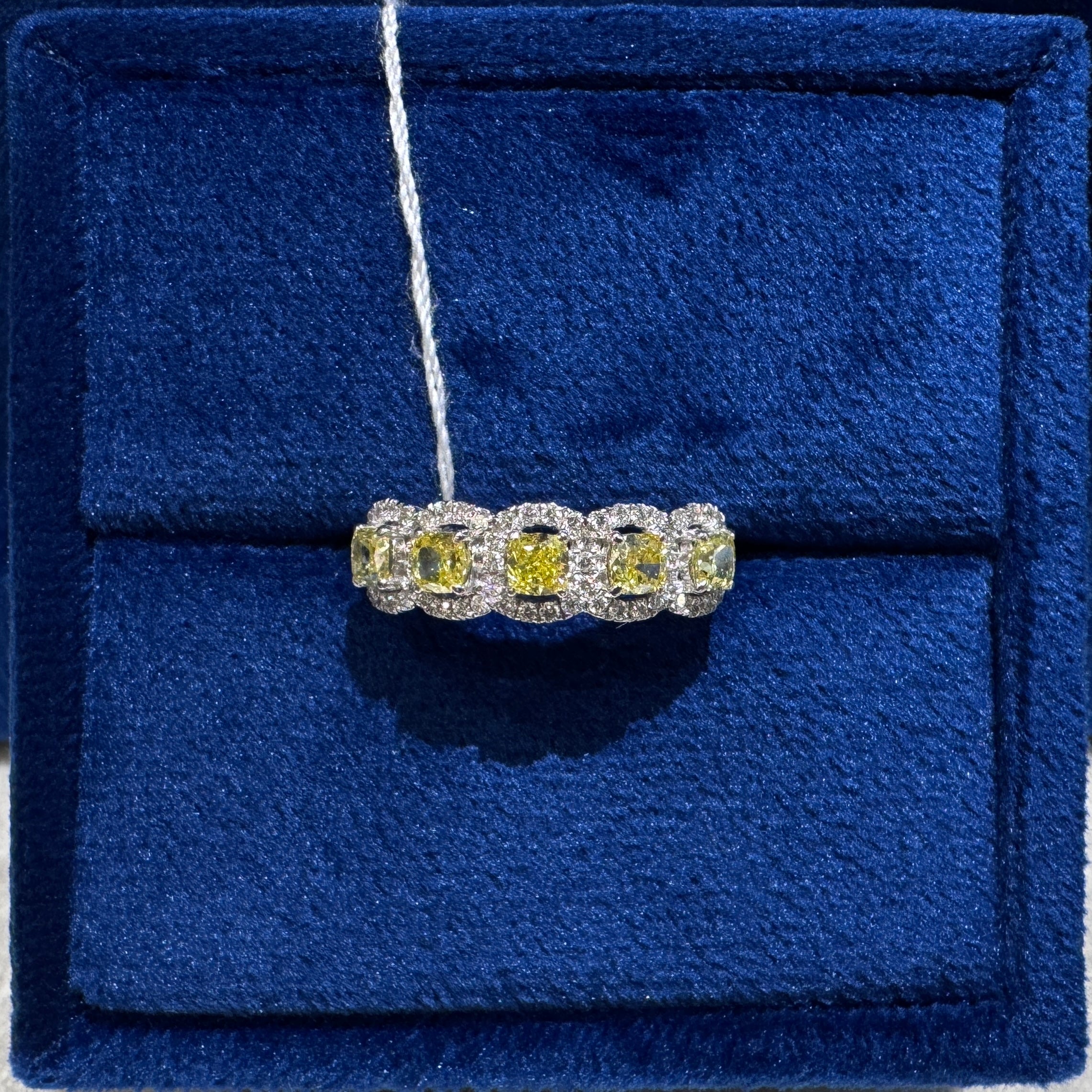 Half Eternity Halo F. Yellow Ring